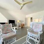 Golf & Beachside Getaway *