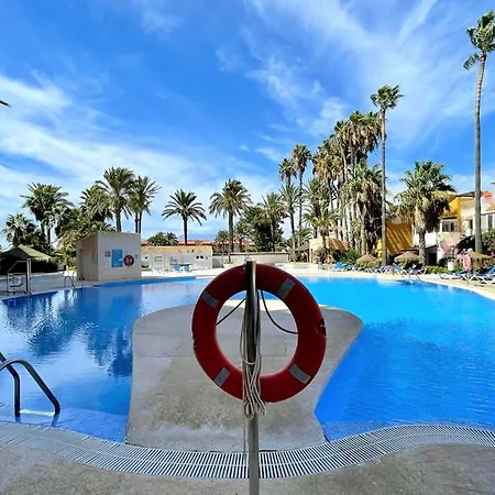Golf & Beachside Getaway Feriehus Roquetas de Mar