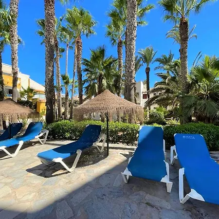 Golf & Beachside Getaway